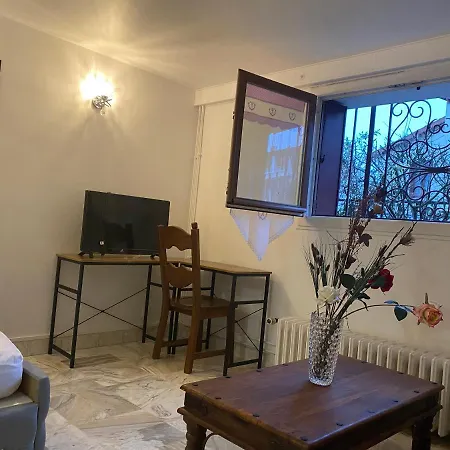 Nice Studio Livry *