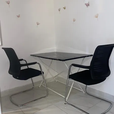 Apartment Nice Studio Livry